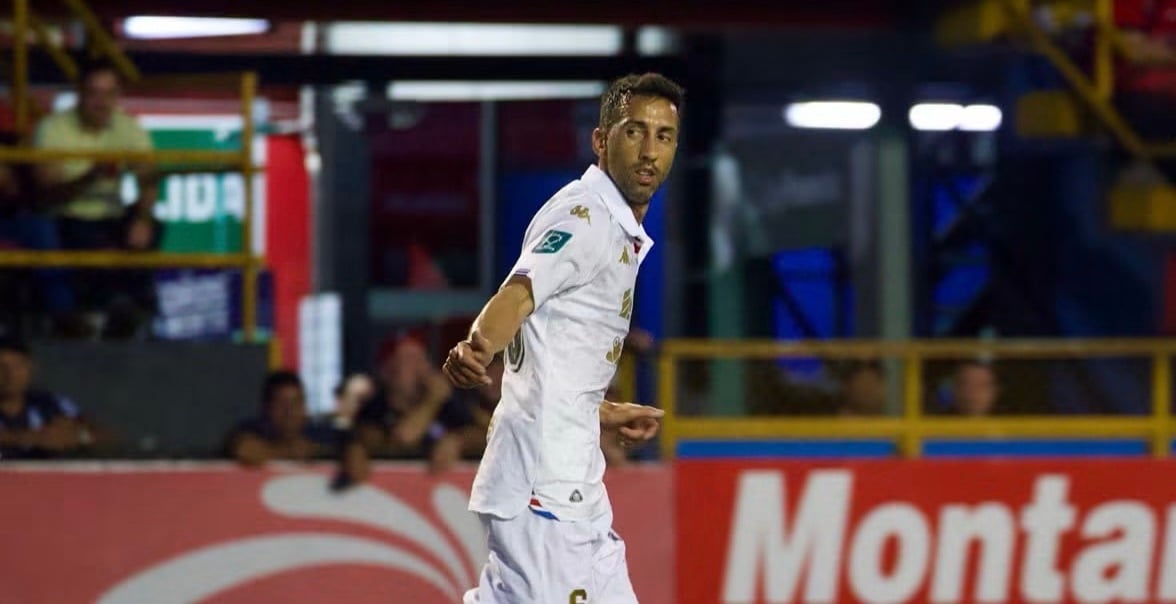 Mariano Torres: “Es hora de despertar”, “hemos bajado el nivel”