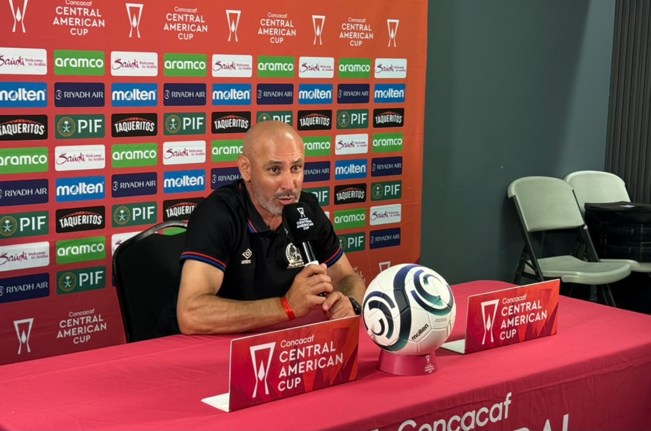 Eduardo Espinel: «Yo no tengo que explicarle nada a la gente»